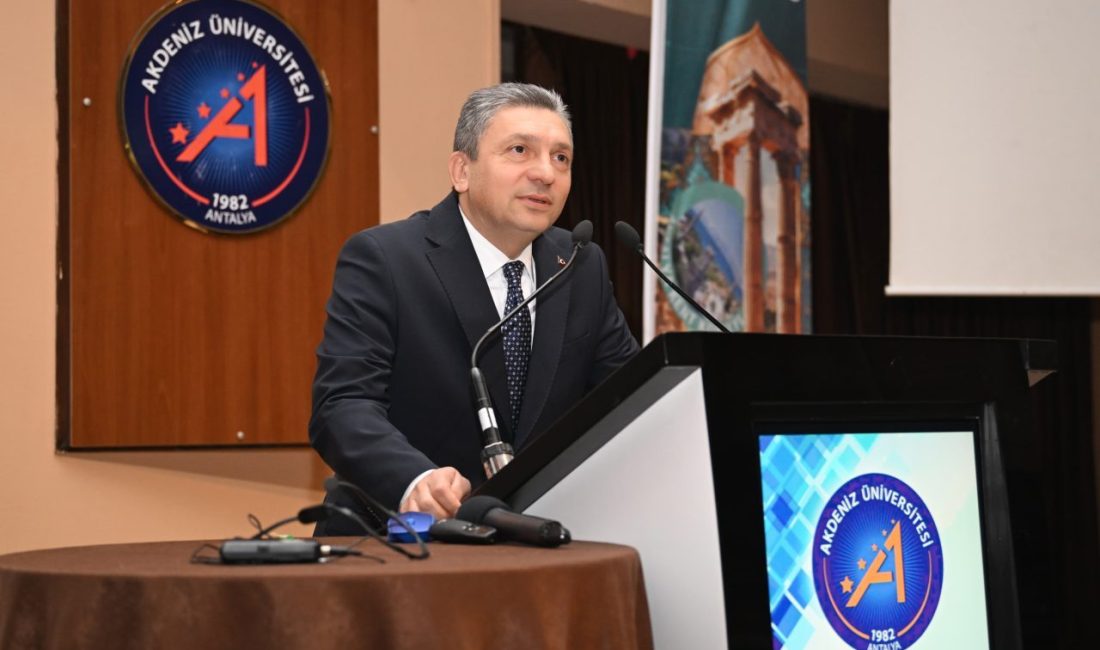 ANTALYA Kent Konseyi koordinesinde, Akdeniz Üniversitesi ev sahipliğinde düzenlenen 21'inci