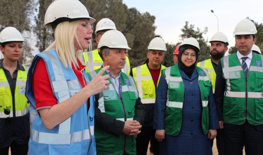 Akdeniz Üniversitesi’nde yeni hastane binası Akdeniz Üniversitesi (AÜ) Rektörü Prof. Dr. Özlenen Özkan,, yapımı devam