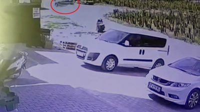 Alanya ilçesinde drift yaparak trafiği tehlikeye düşüren kamyonet sürücüsüne jandarma