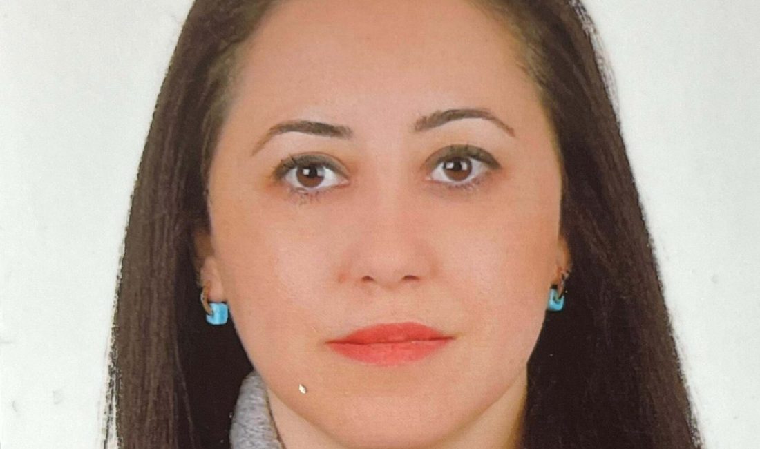 İlknur’un katiline müebbet Marmaris'de sokakta tartıştığı kız arkadaşı İlknur Çetin'i (35) bıçaklayarak öldüren