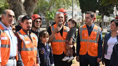 Muratpaşa Belediyesi, GEA Arama Kurtarma iş birliğiyle ilçe sakinlerini olası