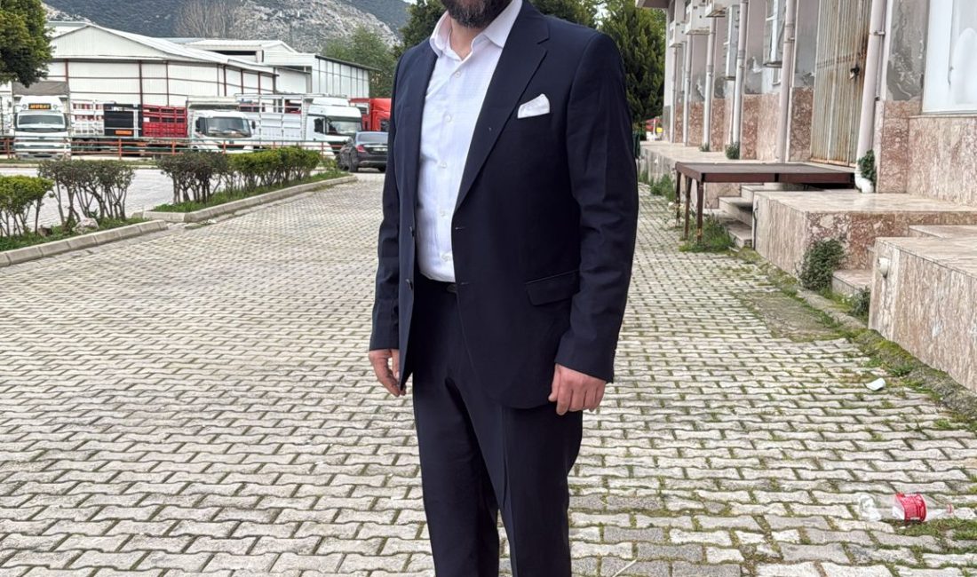 Turunçova’da Yeni Dönem: Orhan Boyalı Seçildi Turunçova Esnaf ve Sanatkarlar Odası başkanlık seçiminde ipi göğüsleyen Orhan