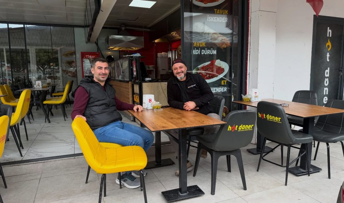FİNİKE’DEN KEPEZ’E UZANAN BAŞARI HİKAYESİ Finike’de lezzetiyle kısa sürede büyük beğeni toplayan Hot Döner’in sahibi